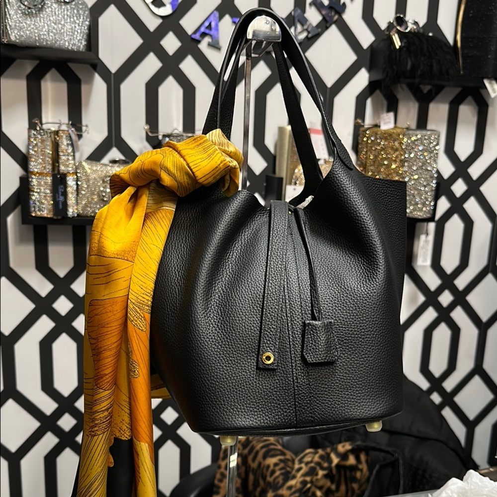 Elegant Black Leather Tote Bag
